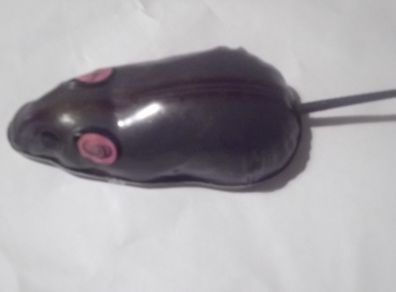 a vintage tin   toy mouse working