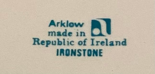 Arklow Pottery taurine, two for forty euros