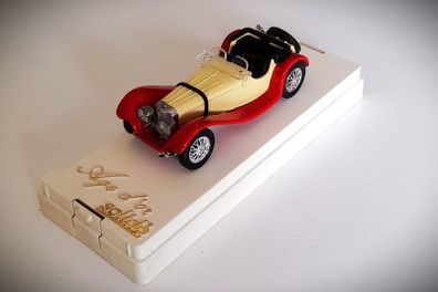 Diecast Model Jaguar SS100 - Collectable Solido Age D'Or 1:43