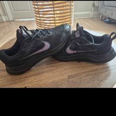 nike girls trainers