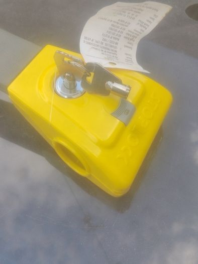 car steering lock