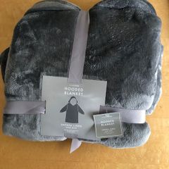 Brand New Dunnes Stores Snoodie Hooded Blanket