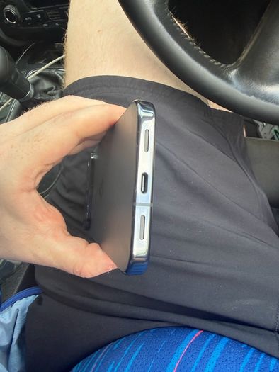 Like New Google Pixel 10 Pro Max (LOCKED)