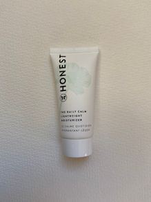 Honest beauty daily calm lightweight moisturizer 20 ml