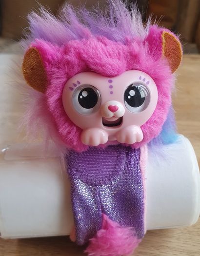 Cute Bundle of Wrist Little Live Pet & Virtual Pet (Tamagotchi)