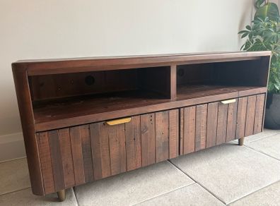 TV unit
