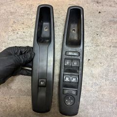 Genuine Renault Megane MK3 Front Electric Window Master Switch Pack & Passenger Handle