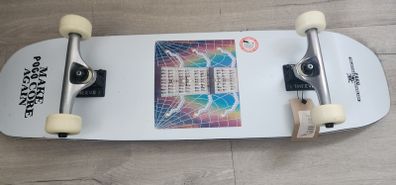 New Unused Pogo Brand NRP120eur Complete Skateboard 8.125