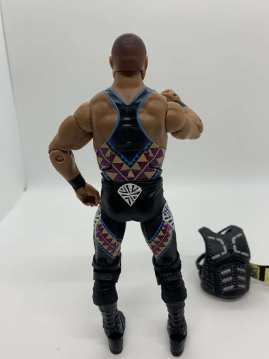 wwe elite series 52 D'Lo Brown action figure