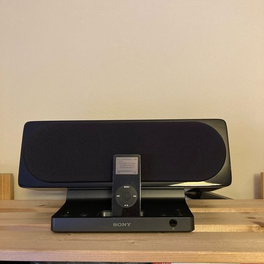 iPod nano apple and Sony speaker