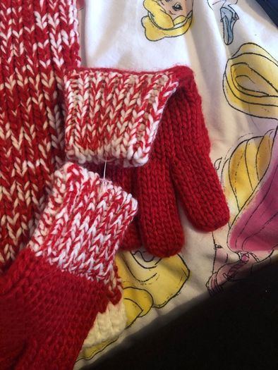 scarf and glove set new without tags
