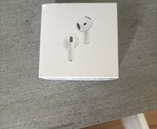 Fake airpods 4