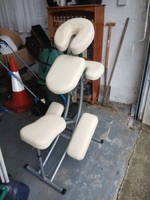 massage chair