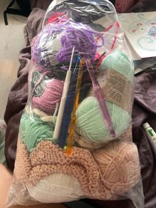 unused yarn bundle