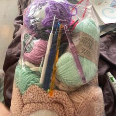 unused yarn bundle