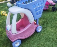 Little tykes shopping trolly