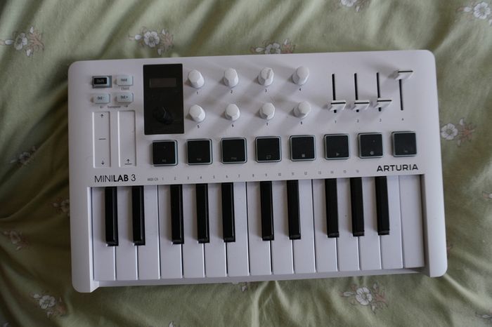 Arturia MiniLab3 25