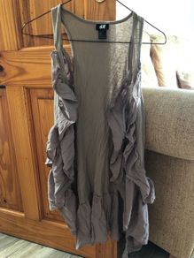 H&M small size top