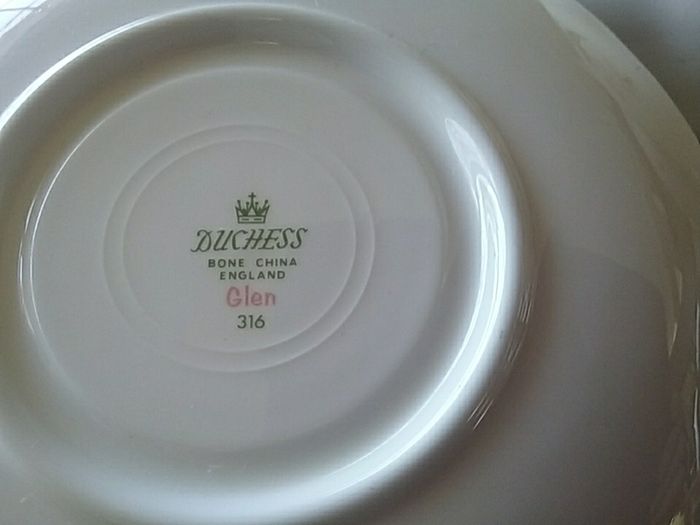 Duchess Glen 316 China Teaset