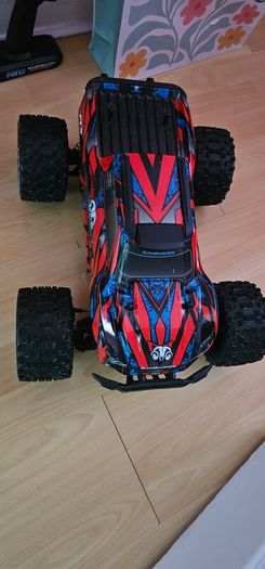 Ftx ramraider rc brushless waterproof  1/10 with box etc ready to run