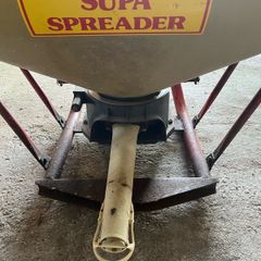 Abbey Supa Spreader - fertiliser spreader