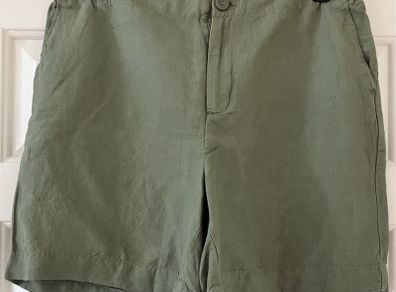 Ladies Khaki Linen Mix Shorts by Dunne's