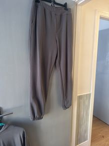 tracksuit
