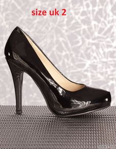 black lacquered heels size uk 2