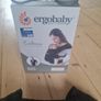 Ergobaby embrace baby carrier Image 4