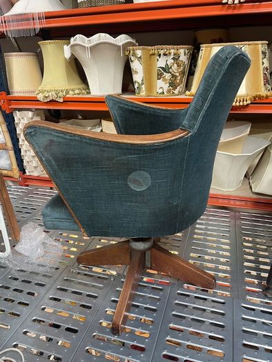 Antique swivel office desk chair