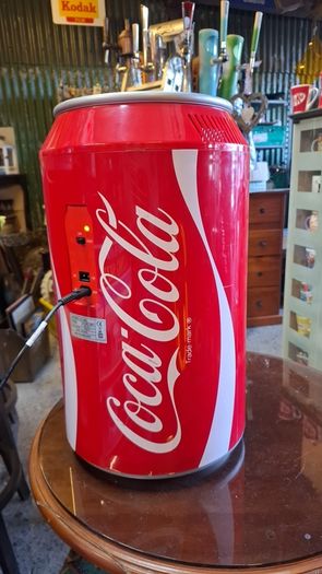 Vintage Retro coca cola can mini fridge