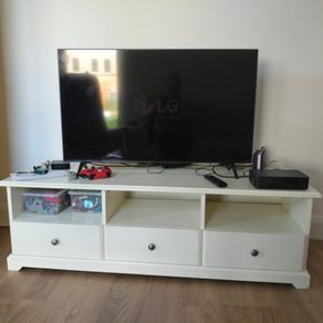 Ikea Hemnes TV unit