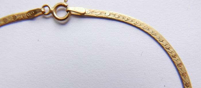 Vintage Solid 9K Yellow Gold 375 Herringbone Bracelet: Reversible Textured & Polished Finish, Flat Snake Chain Style length 7,1" - 1,1g
