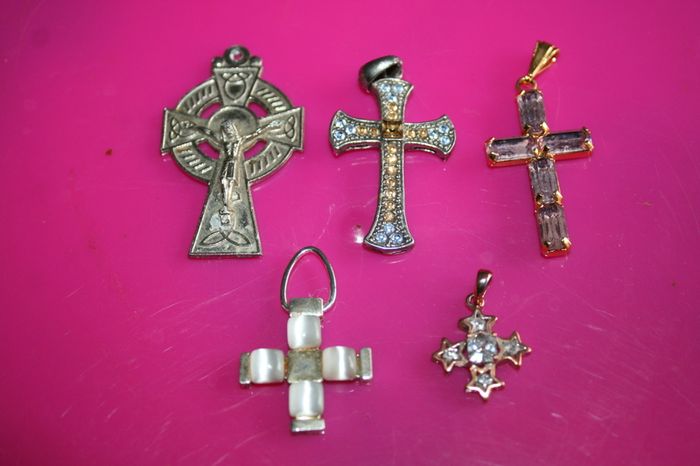 Collection of 5 Crosses Jesus Christian Onyx Zirconia Others 5cm , 3,5cm