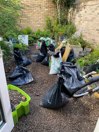 Free garden stones/sandy/soil
