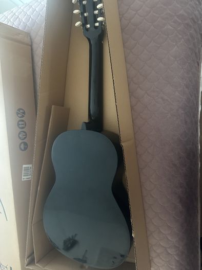 left handed guitar