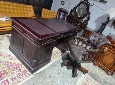 large partners desk(no chair)