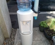 Oasis's water dispenser