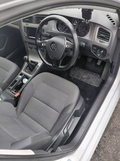 Volkswagen Golf 1.6 Tdi