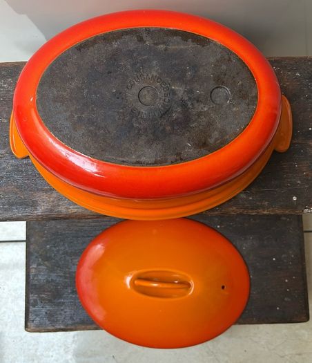 Vintage Cousance Le Creuset cast iron Dutch oven
