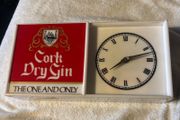 Original Cork Dry Gin Clock