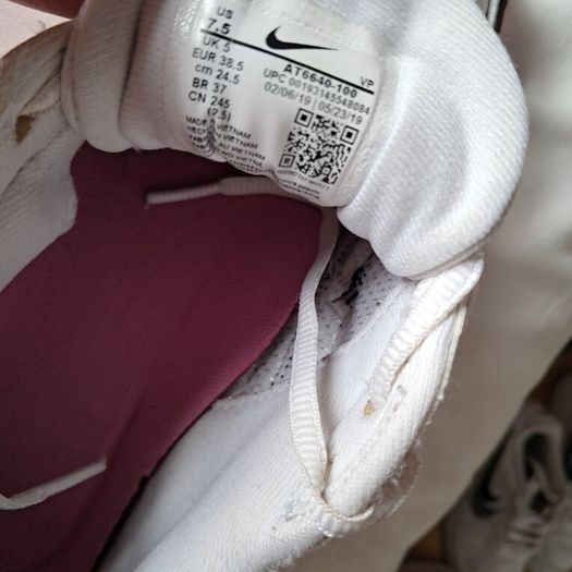 2019 nike air max 98 size 5 eu 38.5 pink/black In excellent condition