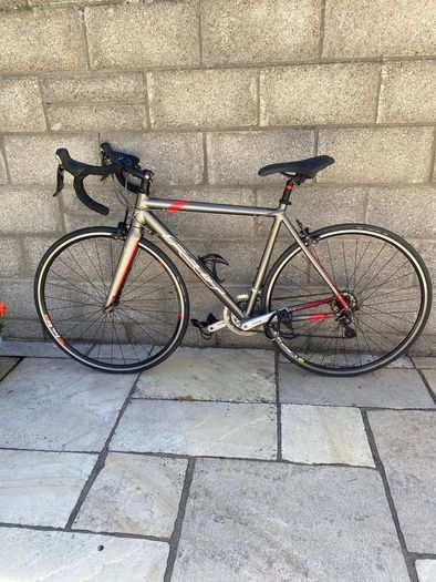 Felt ladies racer.
