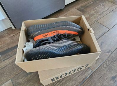 Adidas Yeezy 350