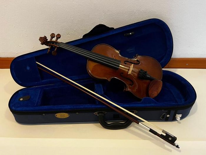 1/2 size violin Stentor Student 1