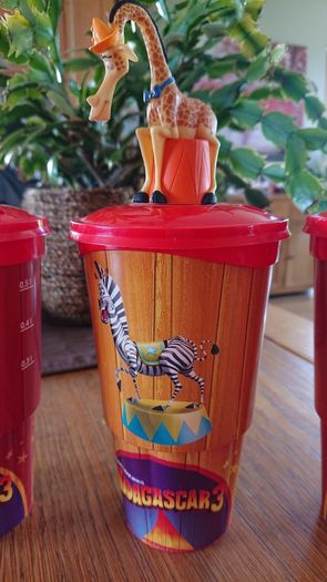 Madagascar 3 Plastic Cups