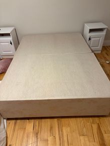 Bed base and Matress 4 foot 6