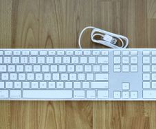 Apple wired keyboard