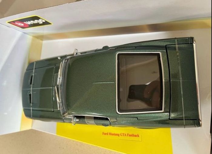 Ford Mustang GTA Fastback 1:18 Burago Rare