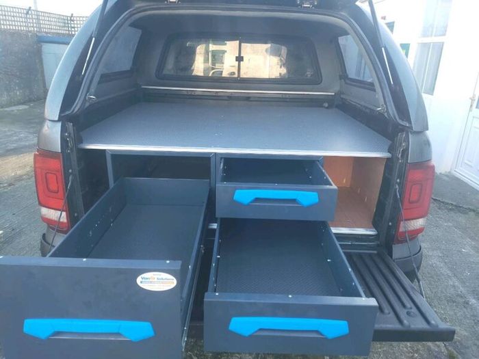VW Amarok 181 Pick Up 3L Diesel - Natural Grey